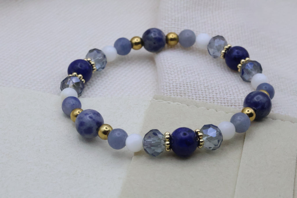 "Unshaken" - Bracelet