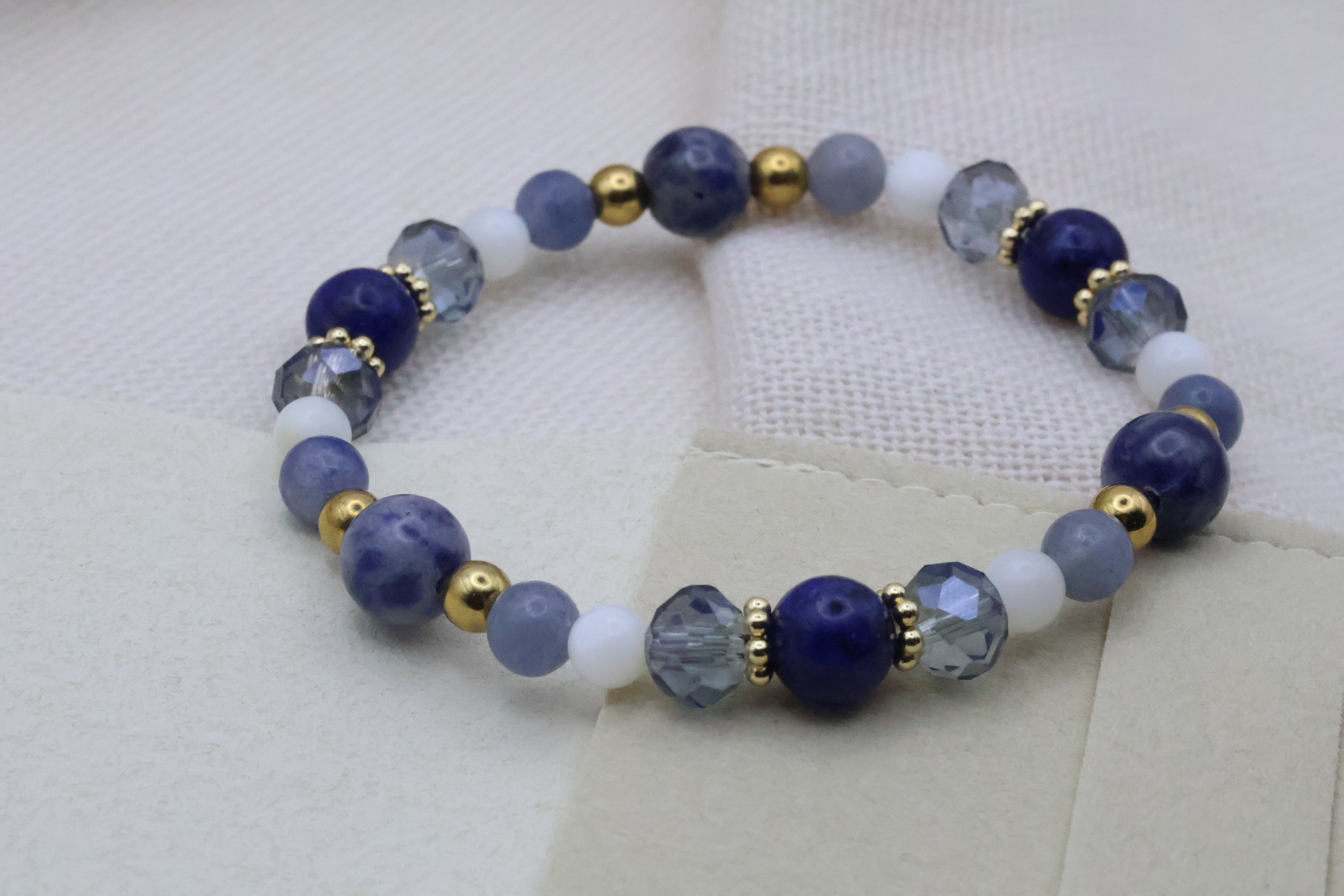 "Unshaken" - Bracelet