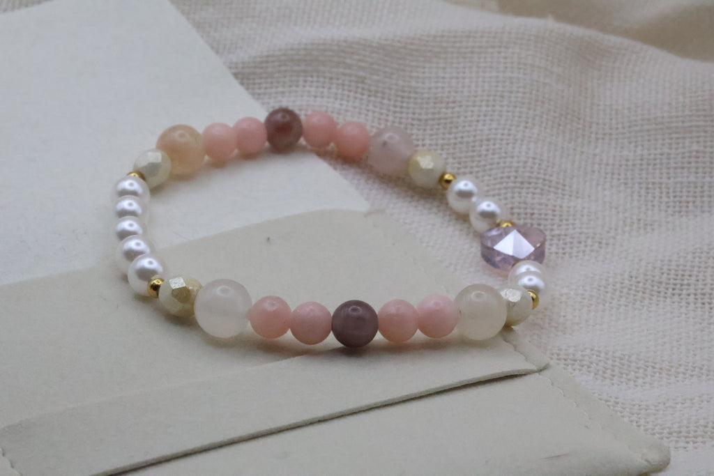 "Peaceful Heart" - Bracelet