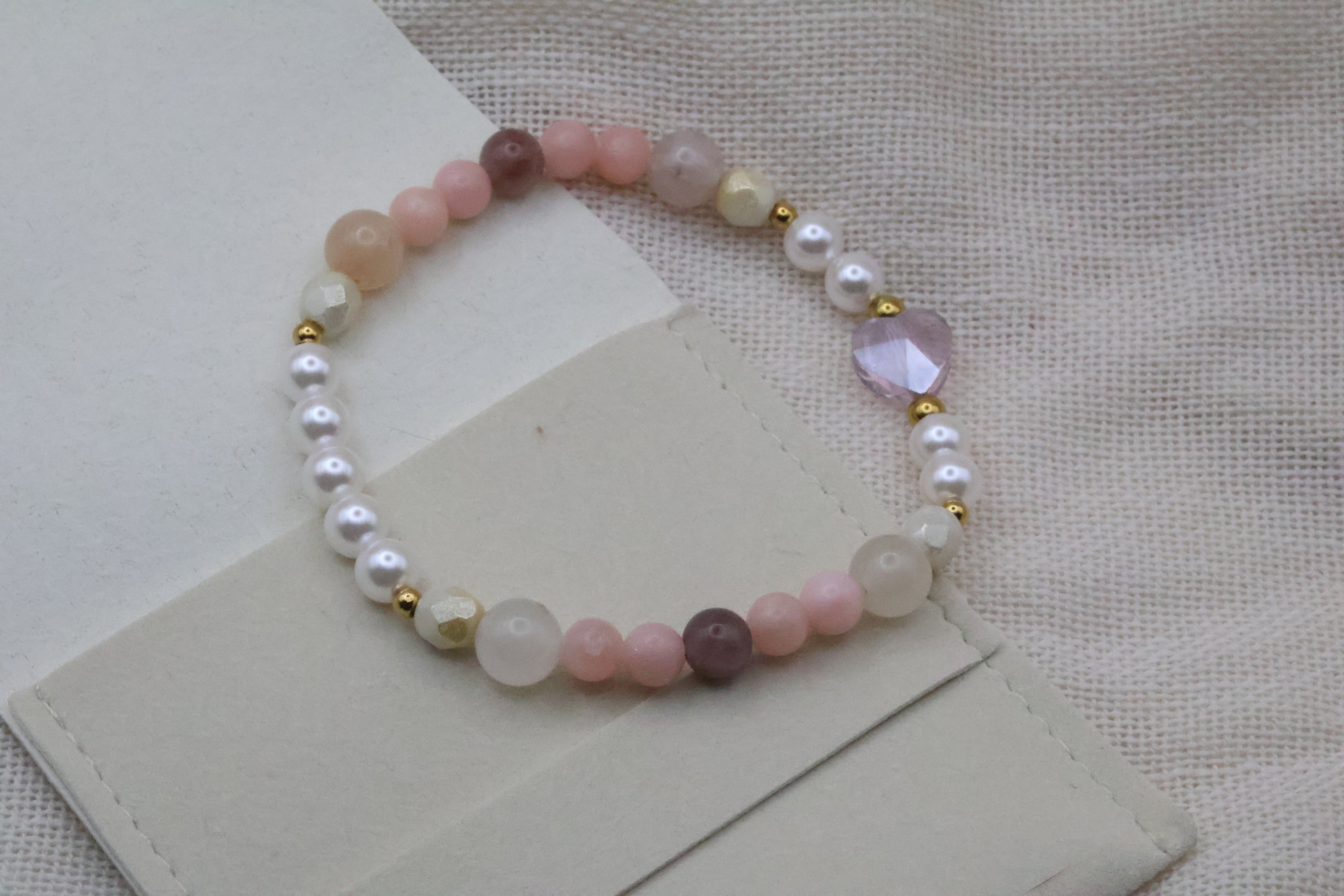 "Peaceful Heart" - Bracelet