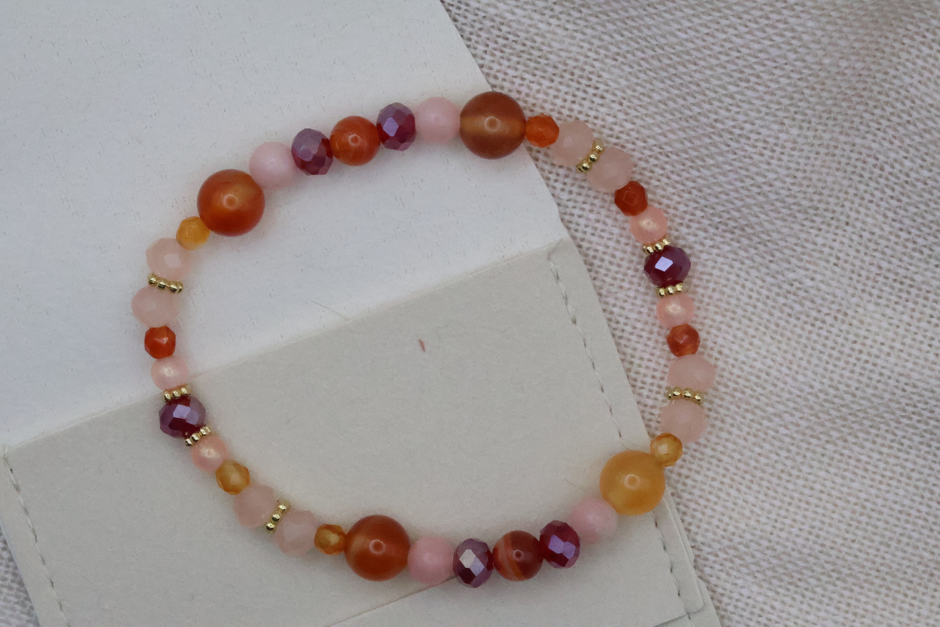 "Soft Glow" - Bracelet