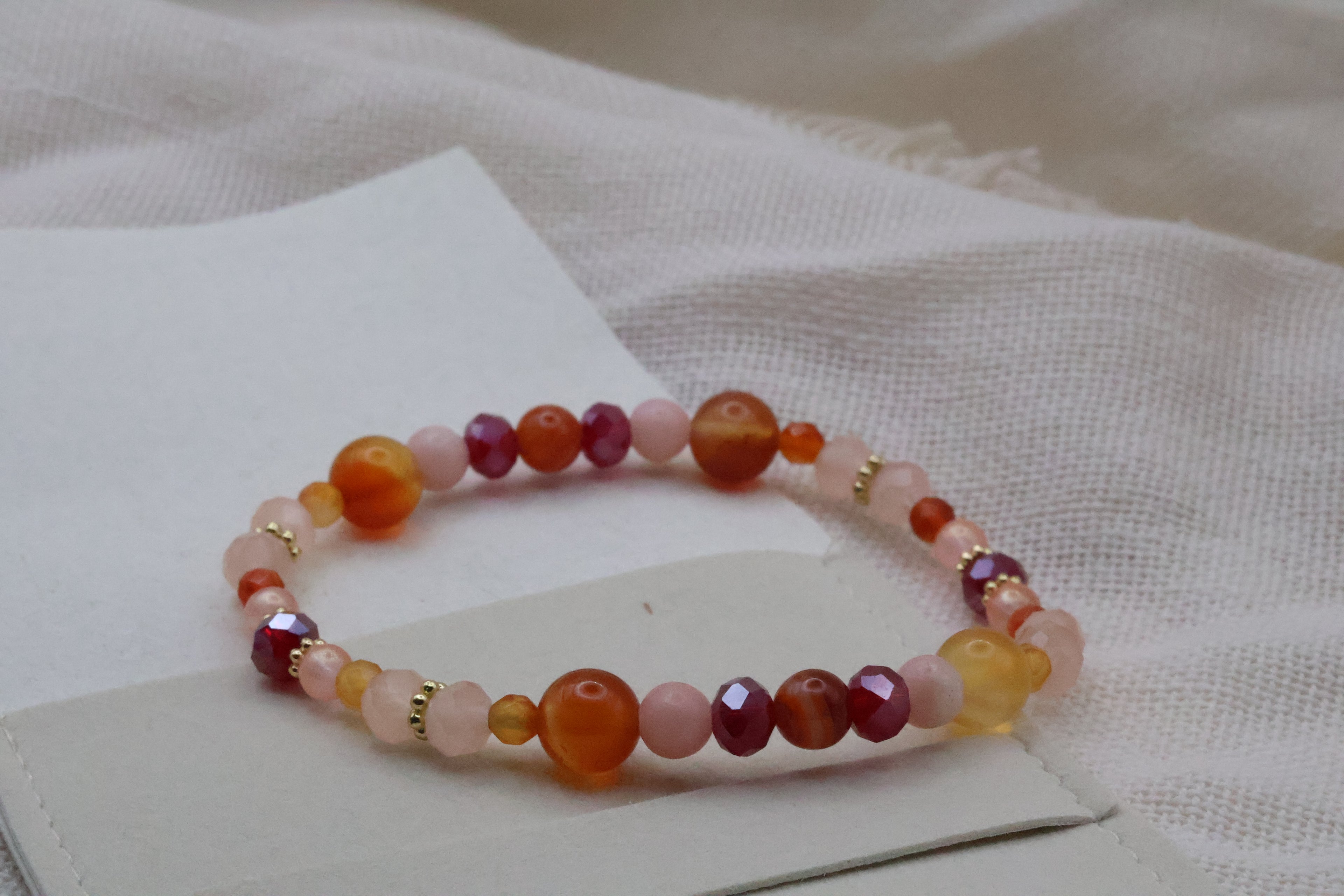 "Soft Glow" - Bracelet