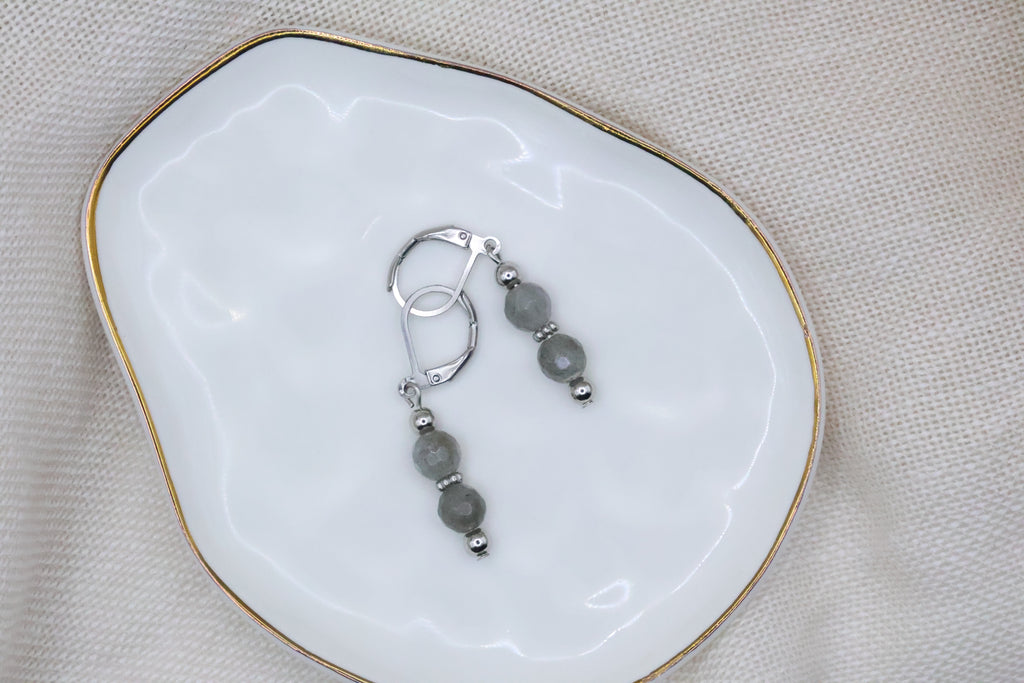 Earrings - Gracious Grey