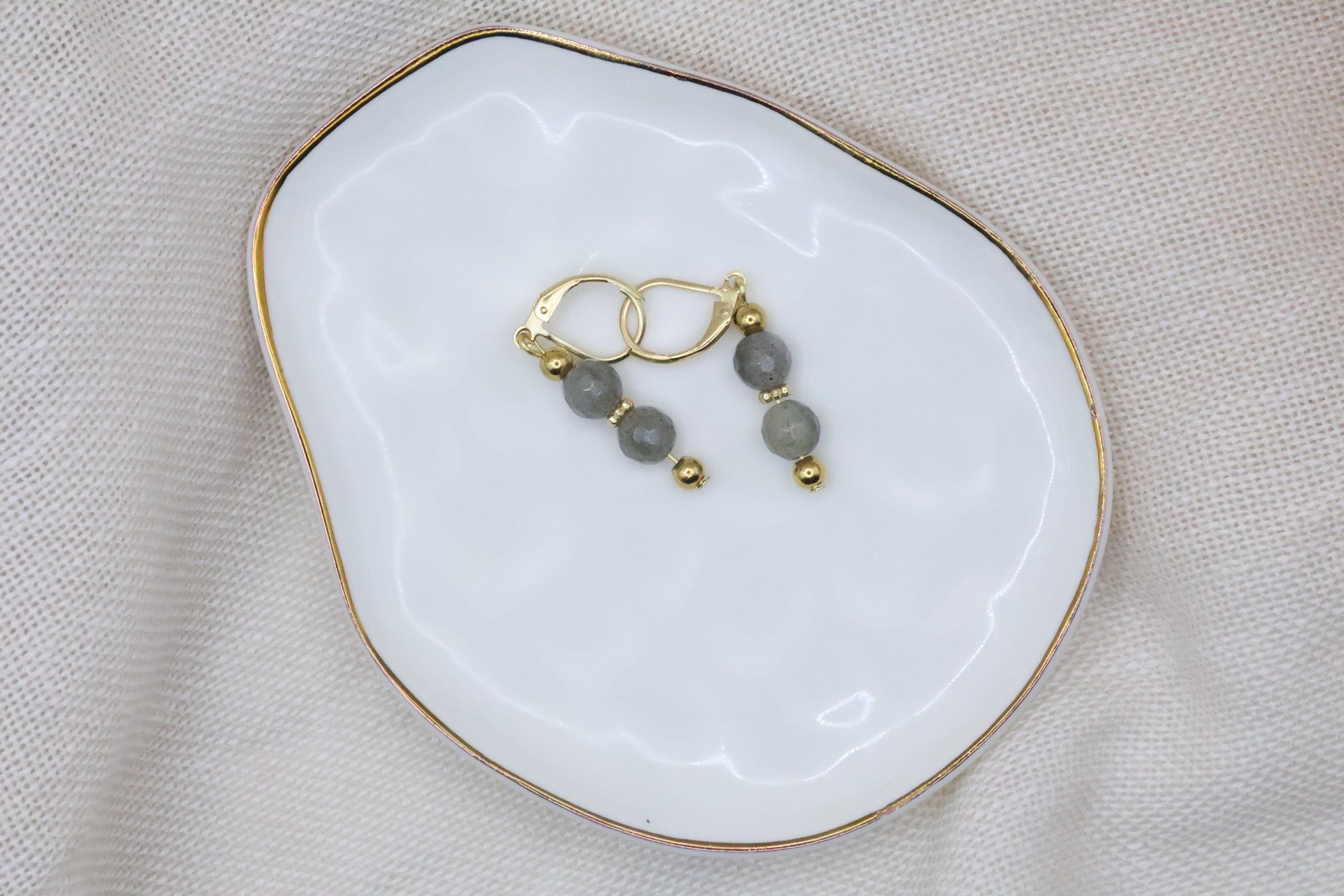 Earrings - Gracious Grey
